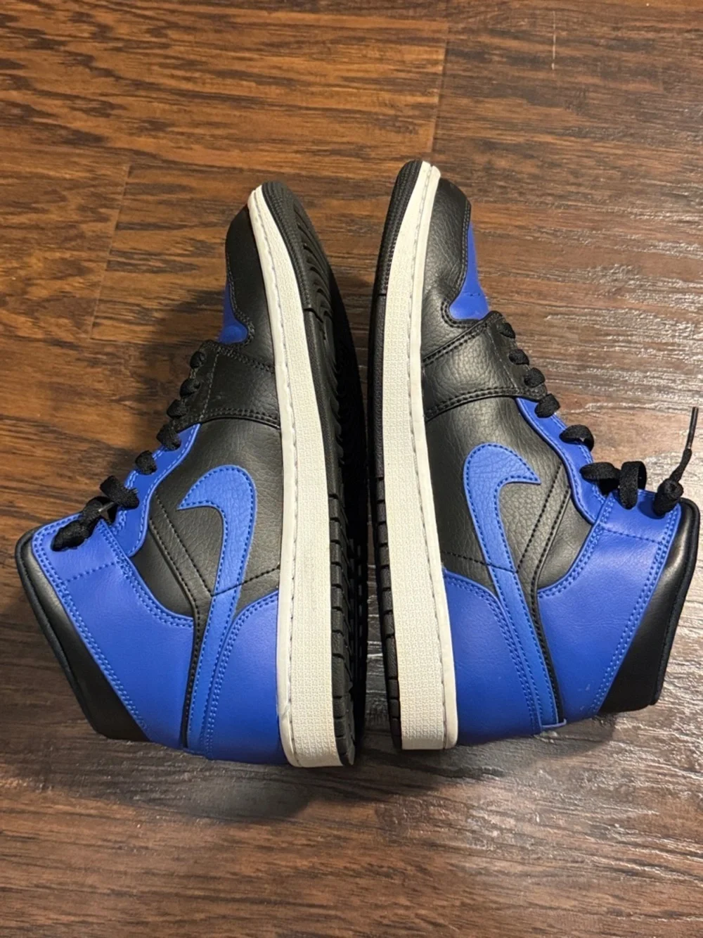Nike Black and Royal Blue Mid-Top Sneakers
